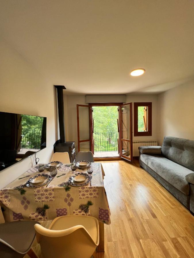 El Mirador De Cerler Appartement Benasque Buitenkant foto